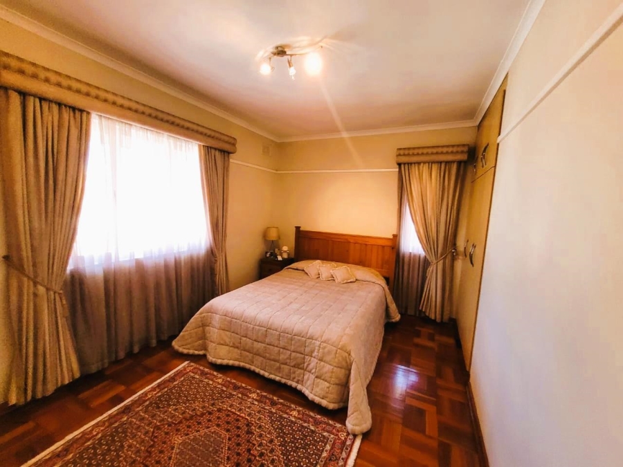 2 Bedroom Property for Sale in Glenwood KwaZulu-Natal
