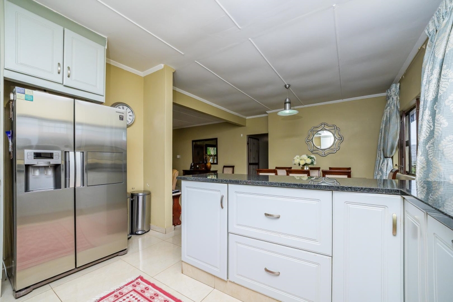 3 Bedroom Property for Sale in La Lucia KwaZulu-Natal