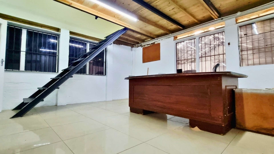 To Let commercial Property for Rent in North Beach KwaZulu-Natal