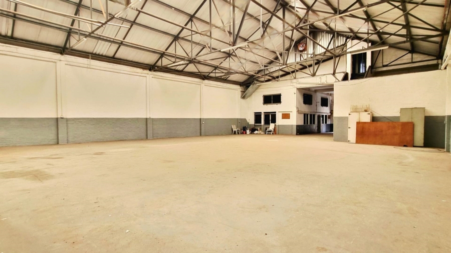 To Let commercial Property for Rent in North Beach KwaZulu-Natal