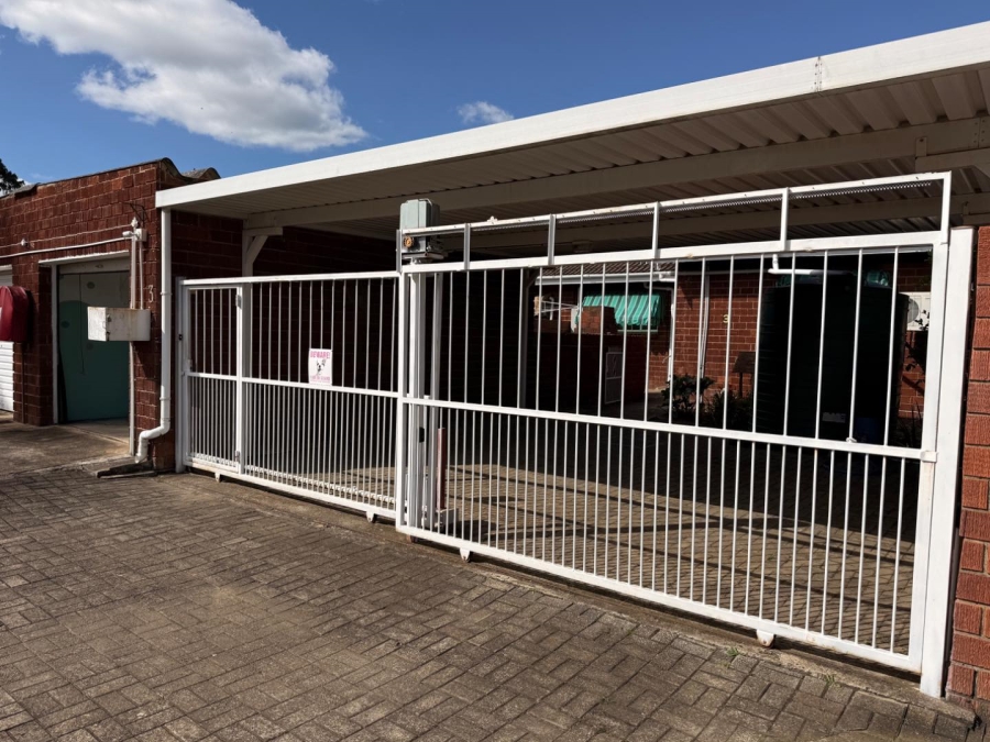 To Let 3 Bedroom Property for Rent in Vryheid KwaZulu-Natal