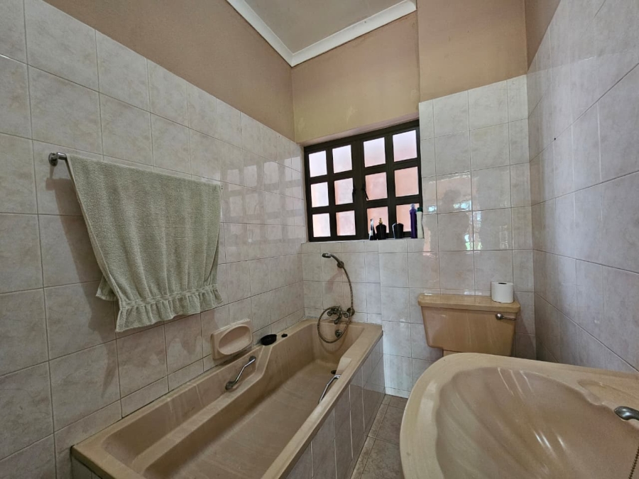 1 Bedroom Property for Sale in Arboretum KwaZulu-Natal