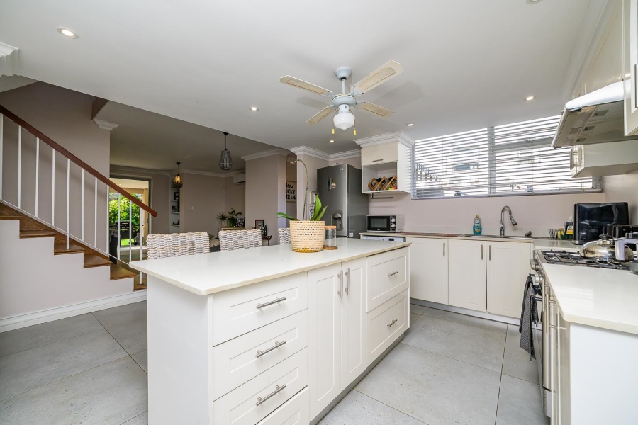 3 Bedroom Property for Sale in Umhlanga KwaZulu-Natal