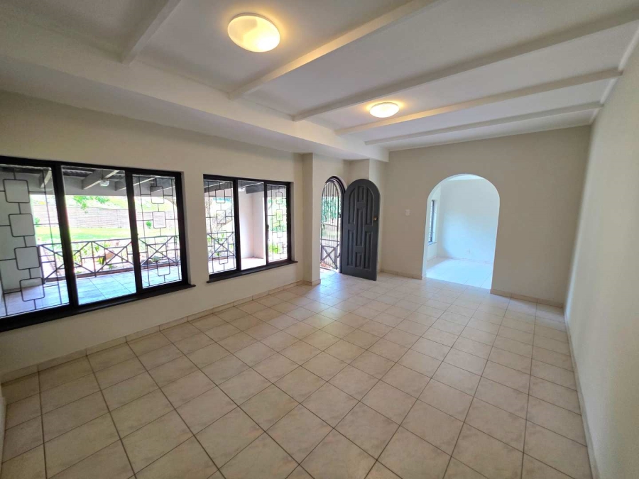 To Let 4 Bedroom Property for Rent in Assagay KwaZulu-Natal