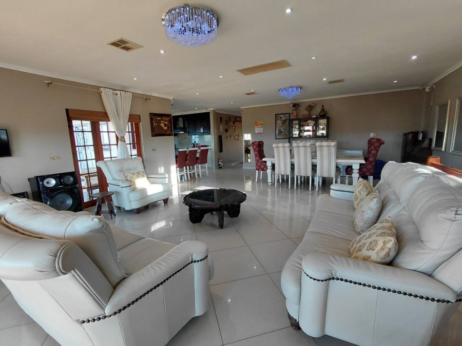 3 Bedroom Property for Sale in Northdene KwaZulu-Natal