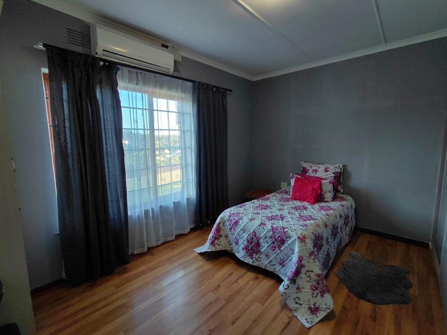 3 Bedroom Property for Sale in Northdene KwaZulu-Natal
