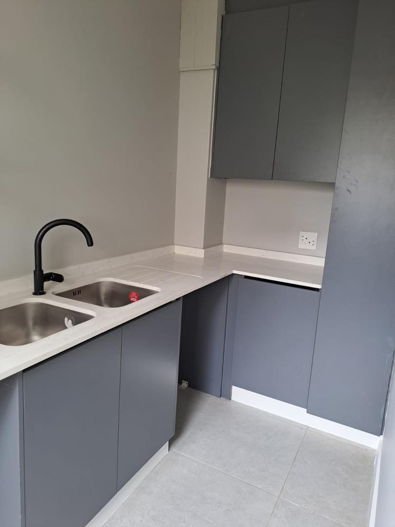 To Let 4 Bedroom Property for Rent in Palm Lakes Estate KwaZulu-Natal