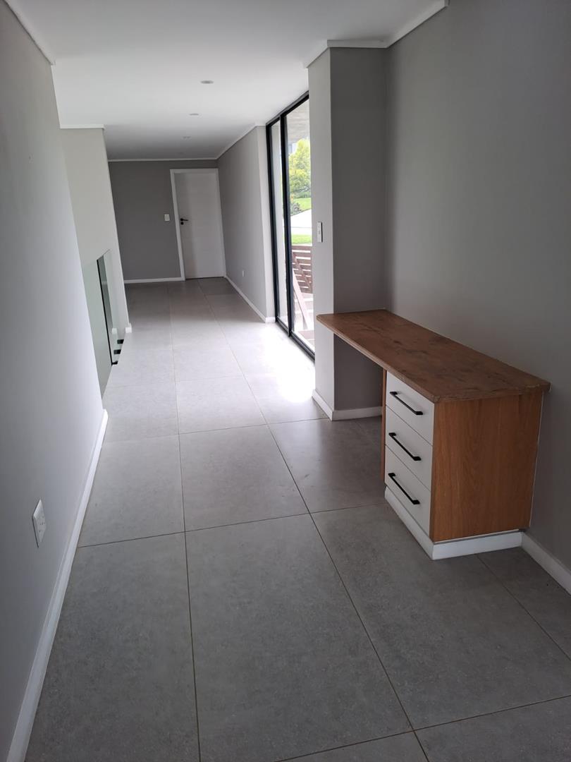 To Let 4 Bedroom Property for Rent in Palm Lakes Estate KwaZulu-Natal