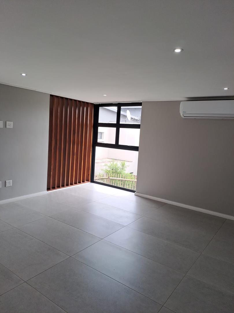 To Let 4 Bedroom Property for Rent in Palm Lakes Estate KwaZulu-Natal