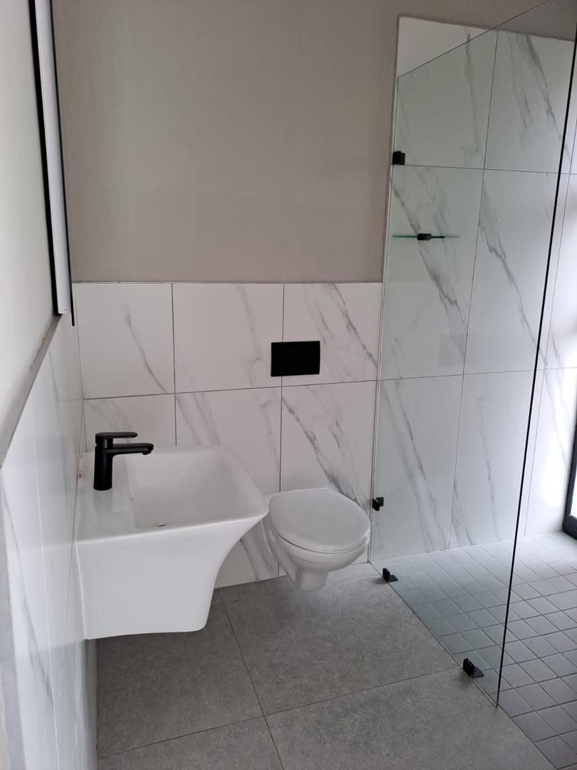 To Let 4 Bedroom Property for Rent in Palm Lakes Estate KwaZulu-Natal