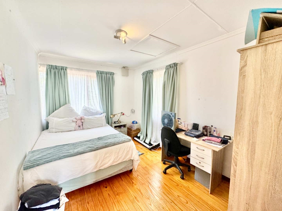 3 Bedroom Property for Sale in Glen Anil KwaZulu-Natal