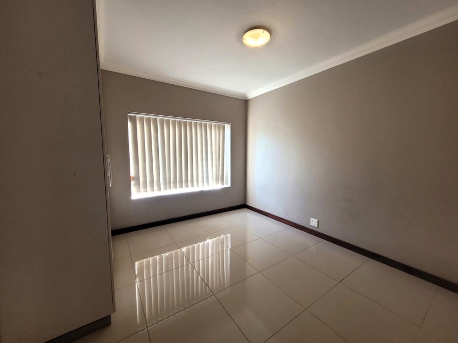 To Let 3 Bedroom Property for Rent in Umhlanga Ridge KwaZulu-Natal