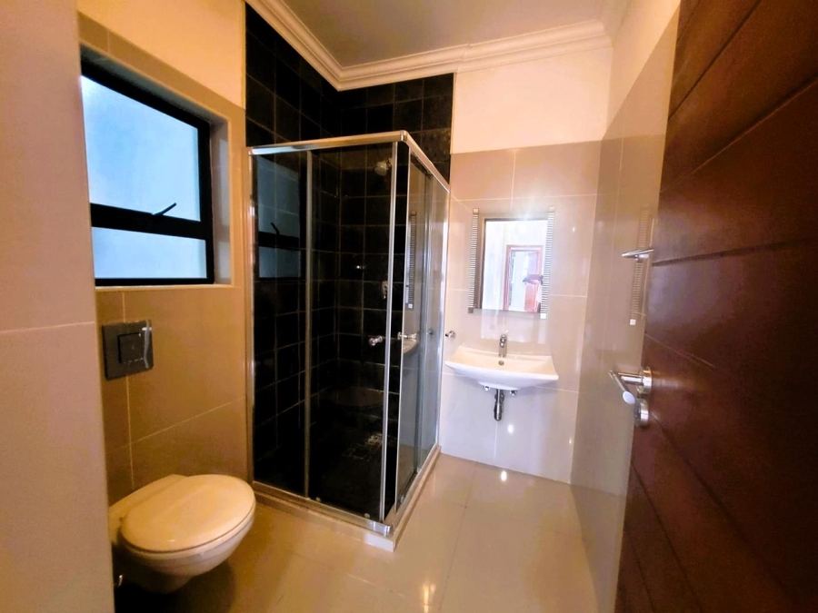 To Let 3 Bedroom Property for Rent in Umhlanga Ridge KwaZulu-Natal