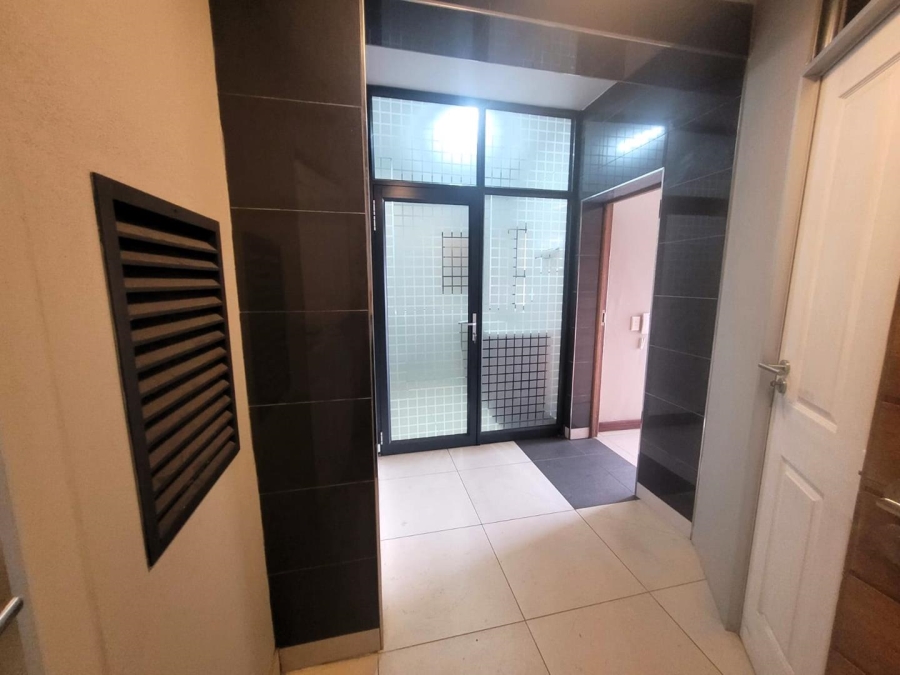 To Let 3 Bedroom Property for Rent in Umhlanga Ridge KwaZulu-Natal