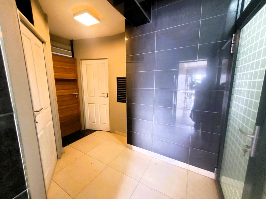 To Let 3 Bedroom Property for Rent in Umhlanga Ridge KwaZulu-Natal