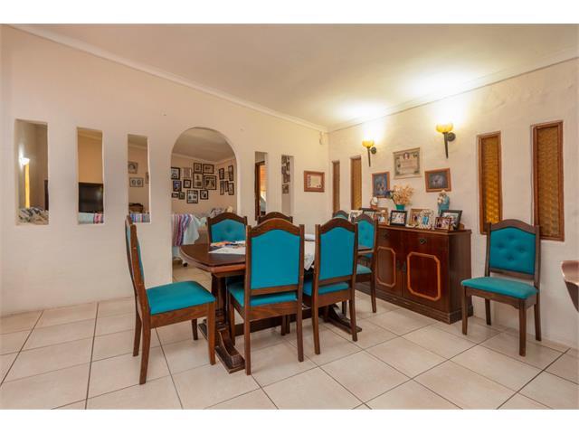 4 Bedroom Property for Sale in Waterfall KwaZulu-Natal