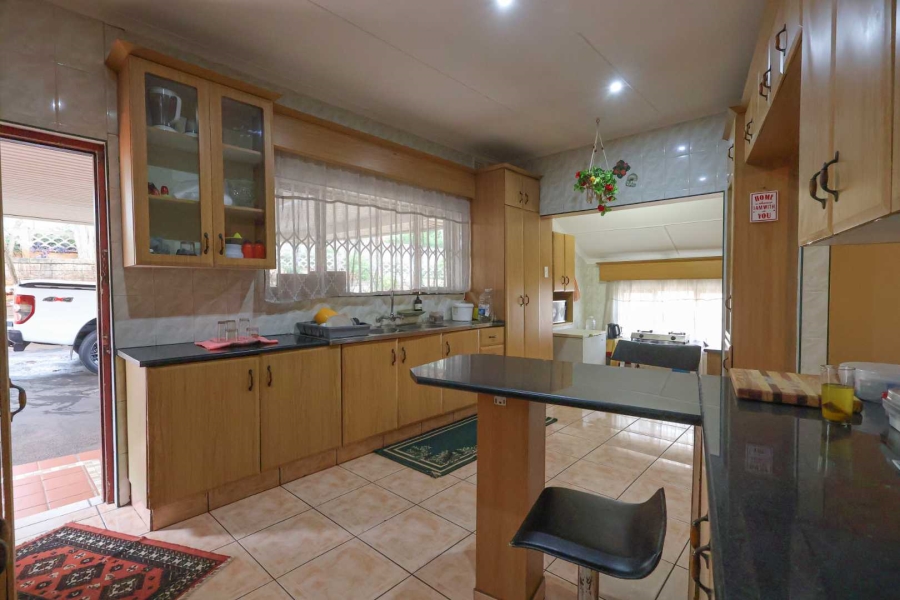 4 Bedroom Property for Sale in Yellowwood Park KwaZulu-Natal