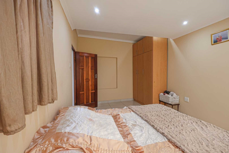 4 Bedroom Property for Sale in Yellowwood Park KwaZulu-Natal