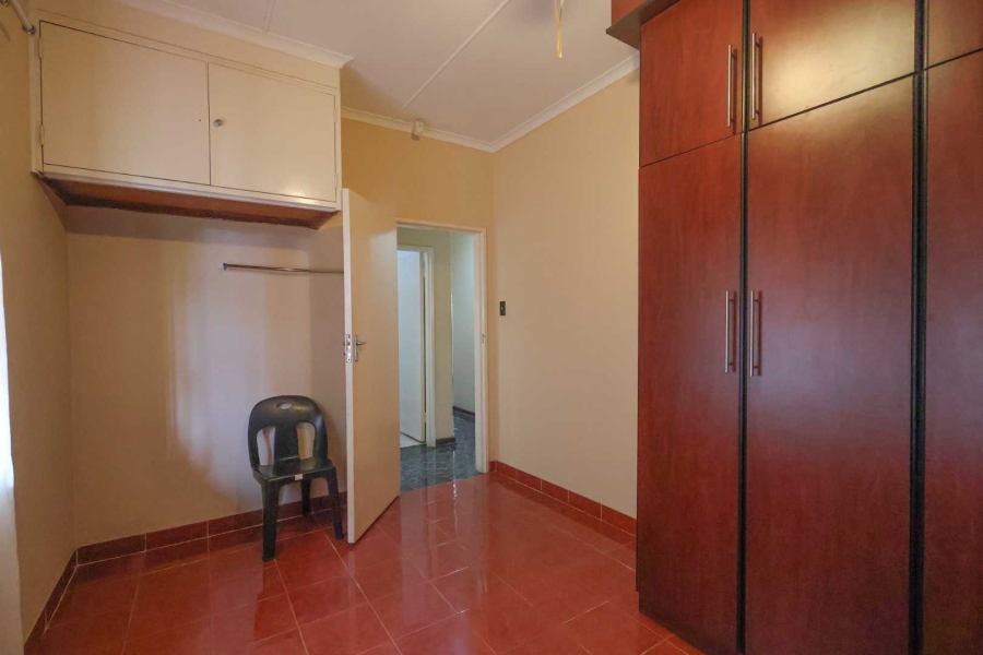 4 Bedroom Property for Sale in Yellowwood Park KwaZulu-Natal