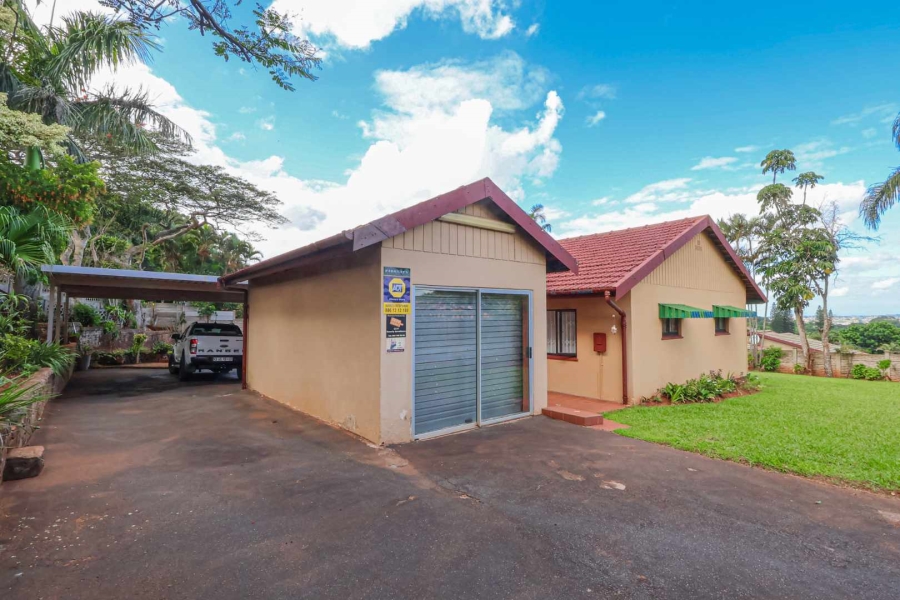 4 Bedroom Property for Sale in Yellowwood Park KwaZulu-Natal