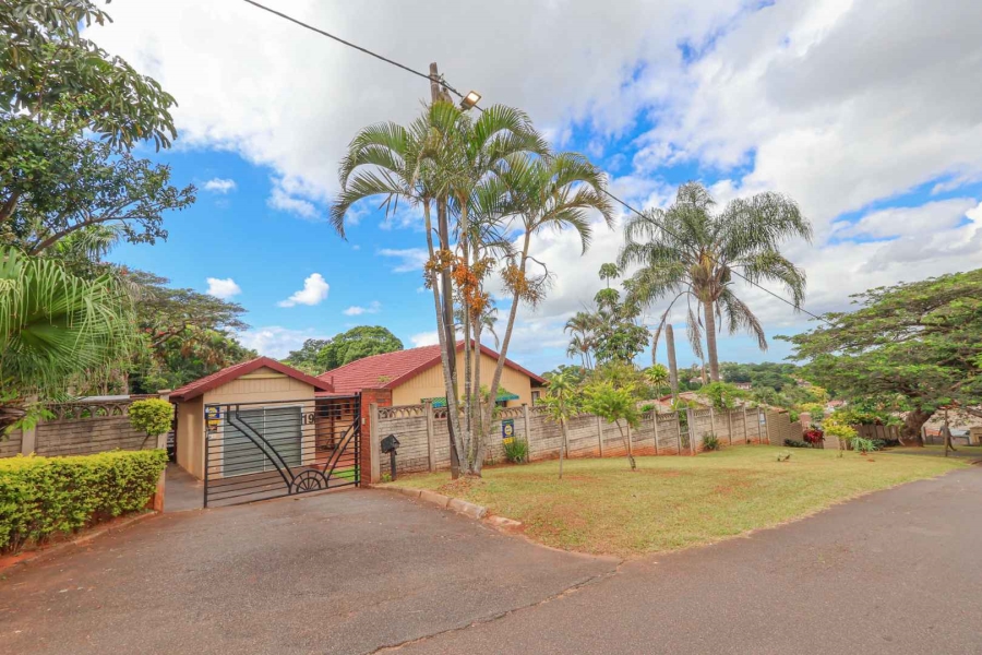 4 Bedroom Property for Sale in Yellowwood Park KwaZulu-Natal