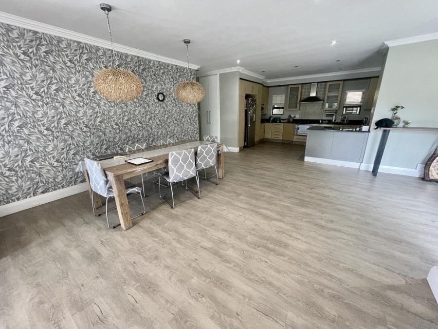 To Let 3 Bedroom Property for Rent in La Lucia KwaZulu-Natal