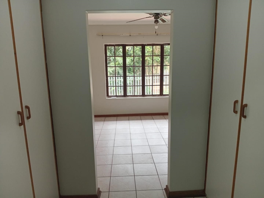 To Let 4 Bedroom Property for Rent in Meer En See KwaZulu-Natal