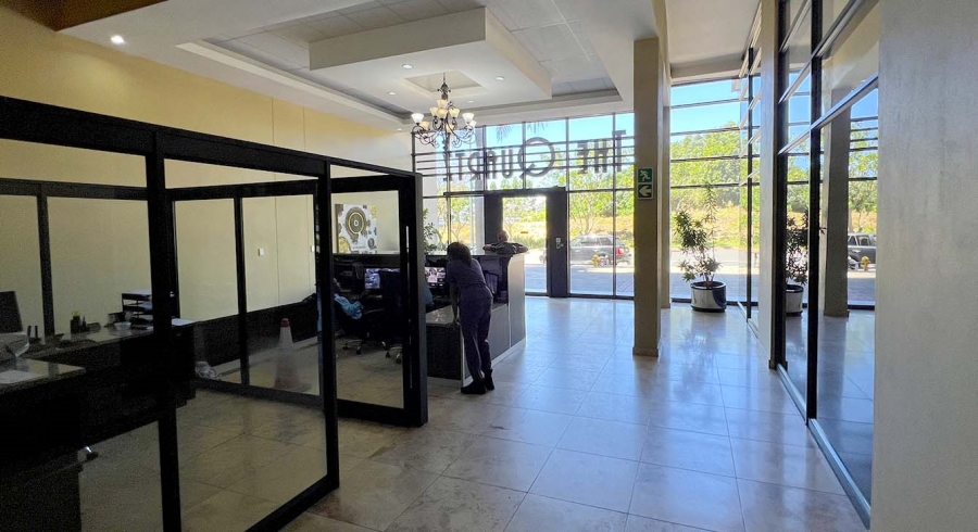 Commercial Property for Sale in Umhlanga Ridge KwaZulu-Natal