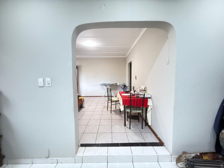 2 Bedroom Property for Sale in Dawncrest KwaZulu-Natal