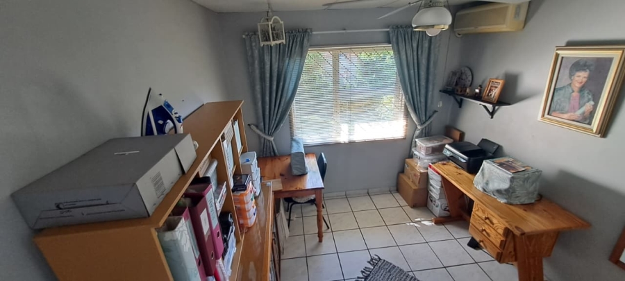 3 Bedroom Property for Sale in Birdswood KwaZulu-Natal