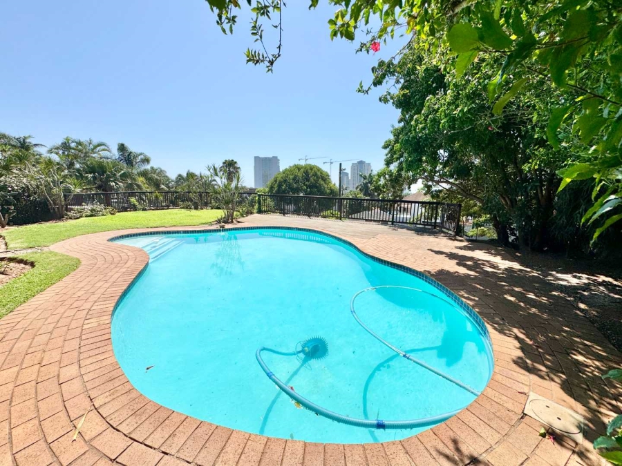 4 Bedroom Property for Sale in Umhlanga KwaZulu-Natal