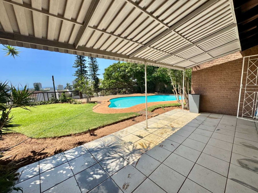 4 Bedroom Property for Sale in Umhlanga KwaZulu-Natal