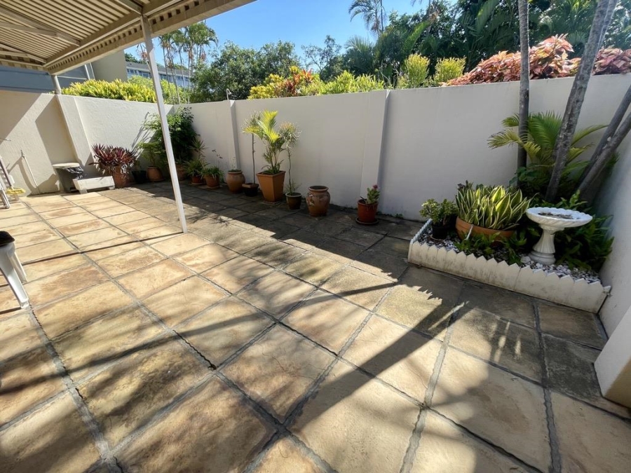 2 Bedroom Property for Sale in Umhlanga KwaZulu-Natal