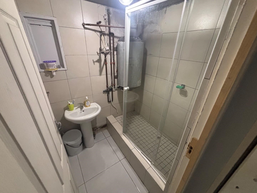 2 Bedroom Property for Sale in Pinetown KwaZulu-Natal