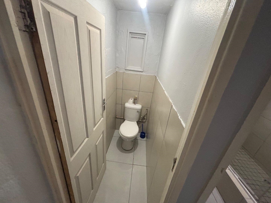 2 Bedroom Property for Sale in Pinetown KwaZulu-Natal