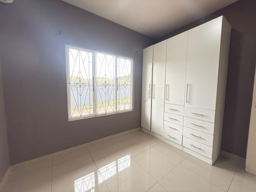 To Let 2 Bedroom Property for Rent in Ottawa KwaZulu-Natal