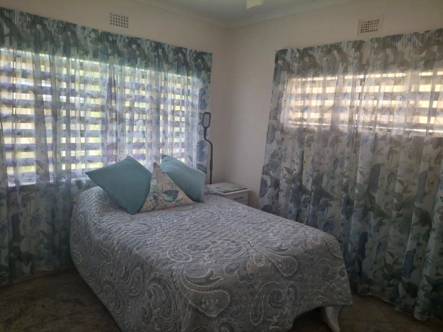 2 Bedroom Property for Sale in Margate KwaZulu-Natal