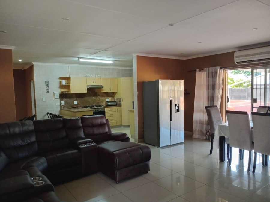 4 Bedroom Property for Sale in Birdswood KwaZulu-Natal