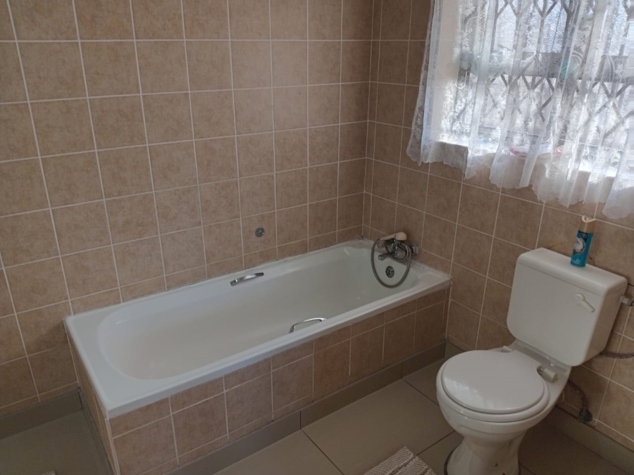 4 Bedroom Property for Sale in Birdswood KwaZulu-Natal