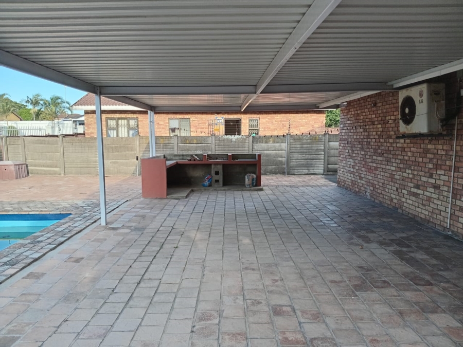 4 Bedroom Property for Sale in Birdswood KwaZulu-Natal