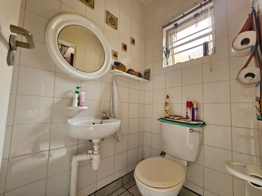 3 Bedroom Property for Sale in Meer En See KwaZulu-Natal