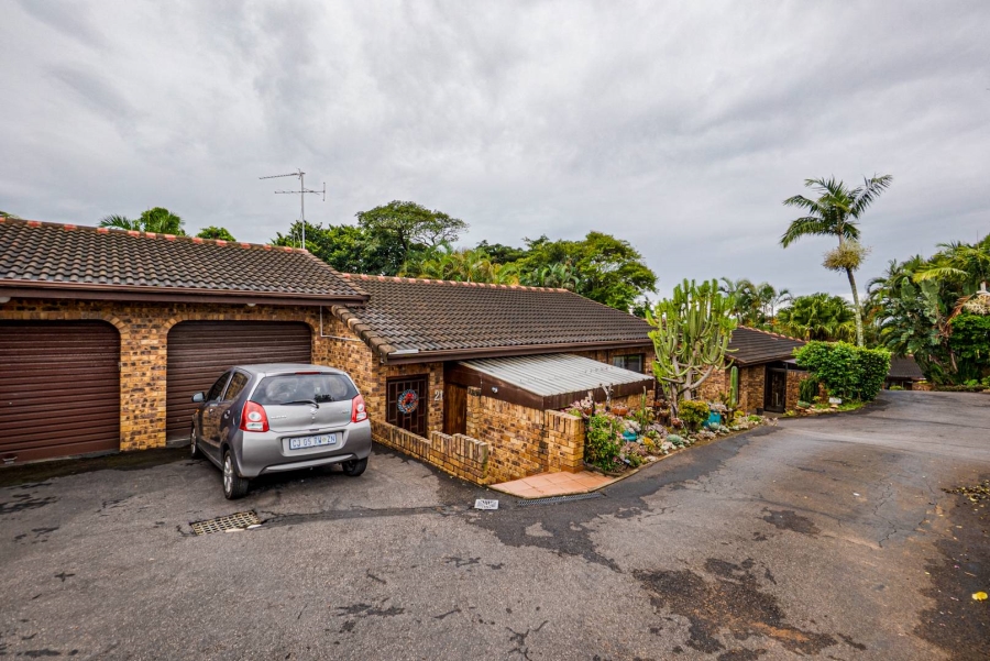 2 Bedroom Property for Sale in Amanzimtoti KwaZulu-Natal