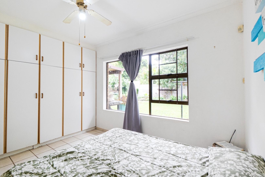 2 Bedroom Property for Sale in Amanzimtoti KwaZulu-Natal