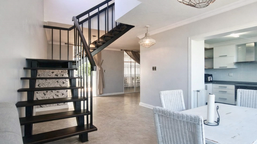 To Let 3 Bedroom Property for Rent in La Lucia KwaZulu-Natal