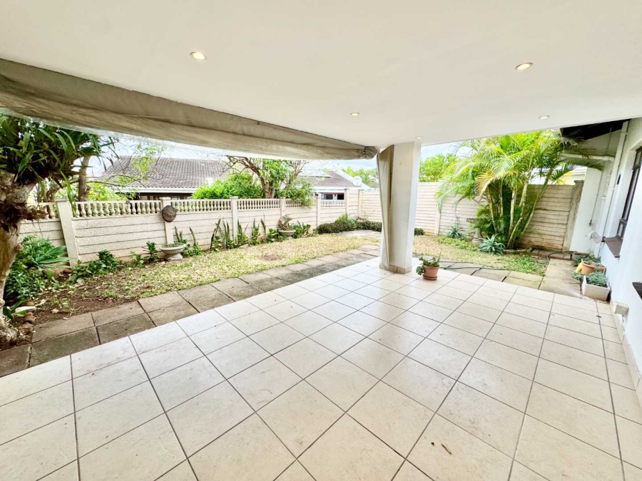 To Let 2 Bedroom Property for Rent in Durban North KwaZulu-Natal