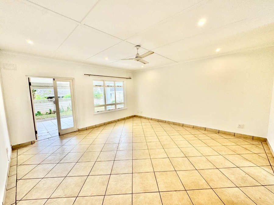 To Let 2 Bedroom Property for Rent in Durban North KwaZulu-Natal