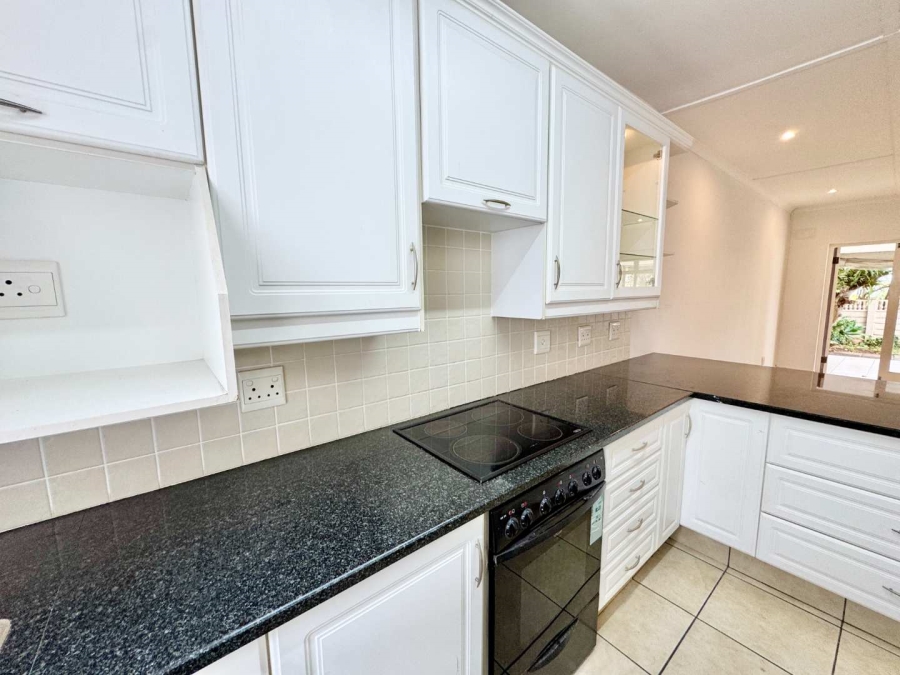 To Let 2 Bedroom Property for Rent in Durban North KwaZulu-Natal