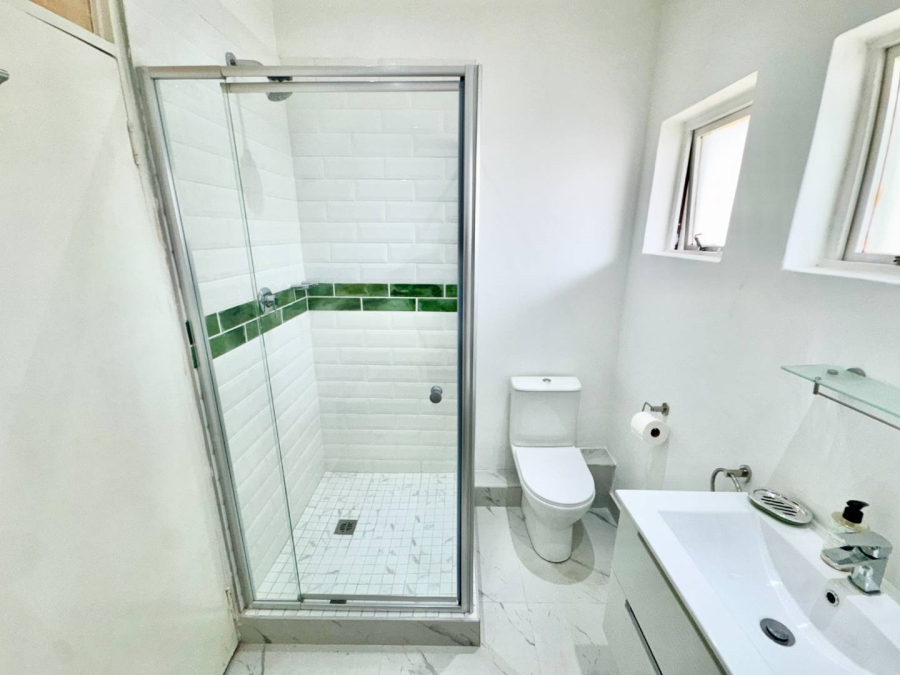 To Let 2 Bedroom Property for Rent in Durban North KwaZulu-Natal