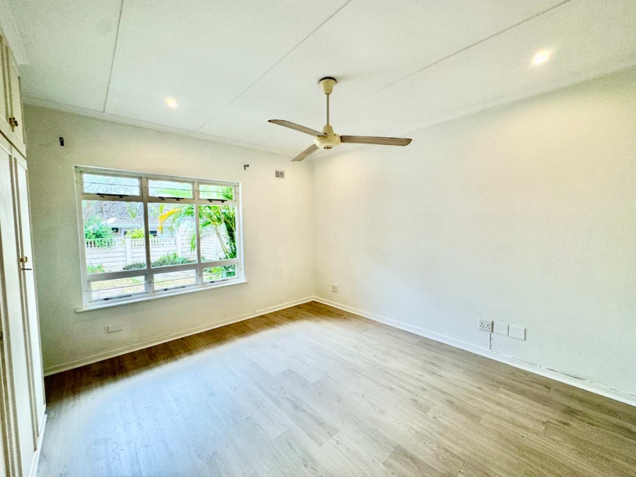 To Let 2 Bedroom Property for Rent in Durban North KwaZulu-Natal