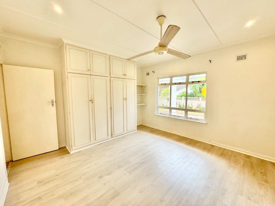 To Let 2 Bedroom Property for Rent in Durban North KwaZulu-Natal